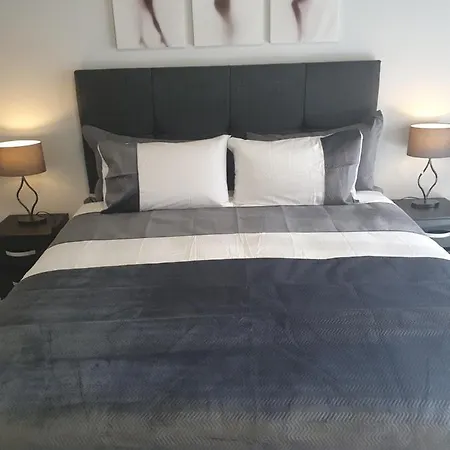 דירה River View קורק